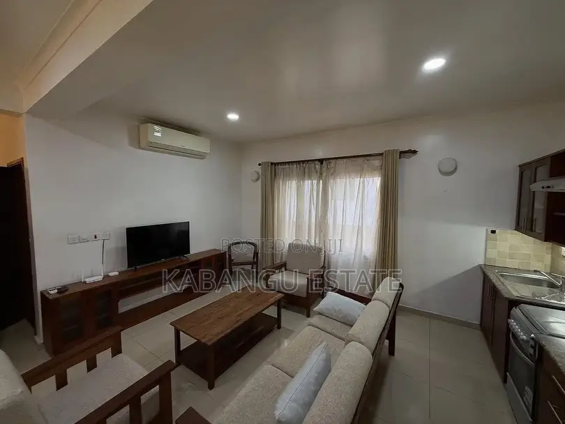 Furnished 1bdrm Apartment in Oysterbay for rent in Oyster Bay