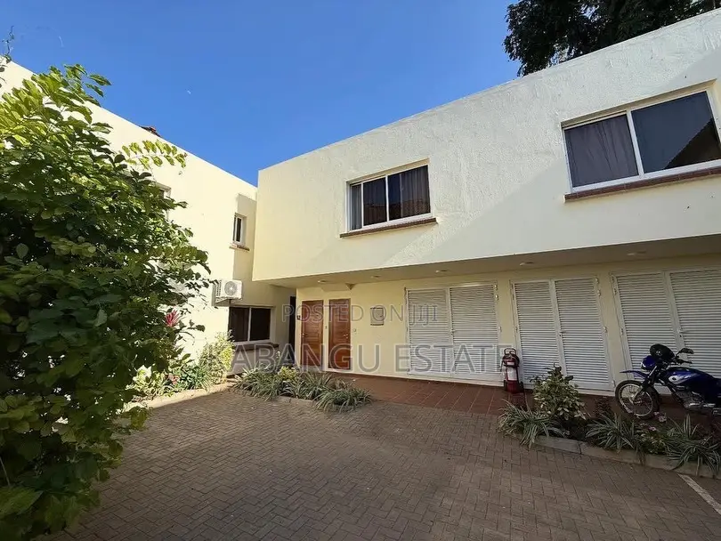 Furnished 1bdrm Apartment in Oysterbay for rent in Oyster Bay