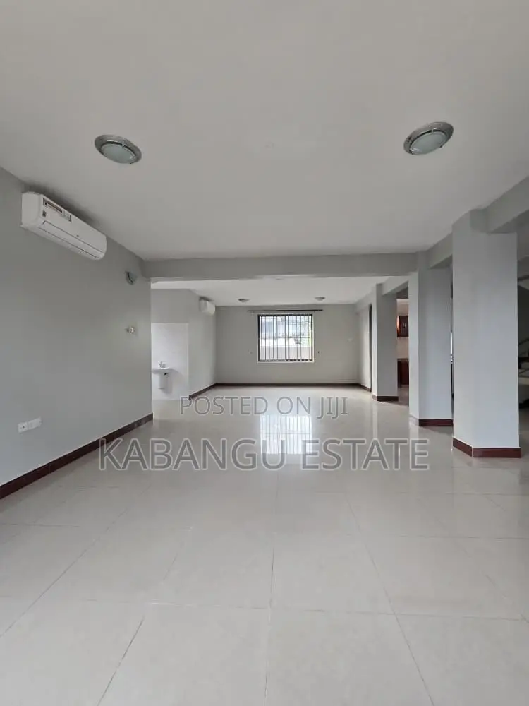 3bdrm Villa in Ada Estates for rent in Ada Estate