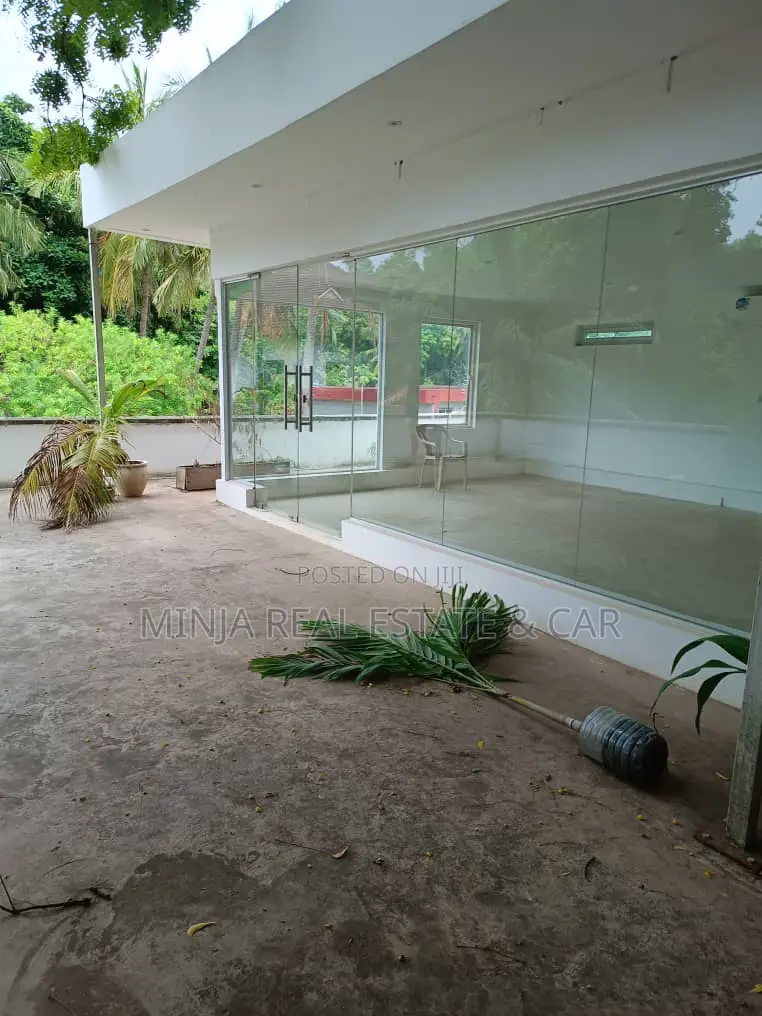 8bdrm House in Masaki for rent in Masaki