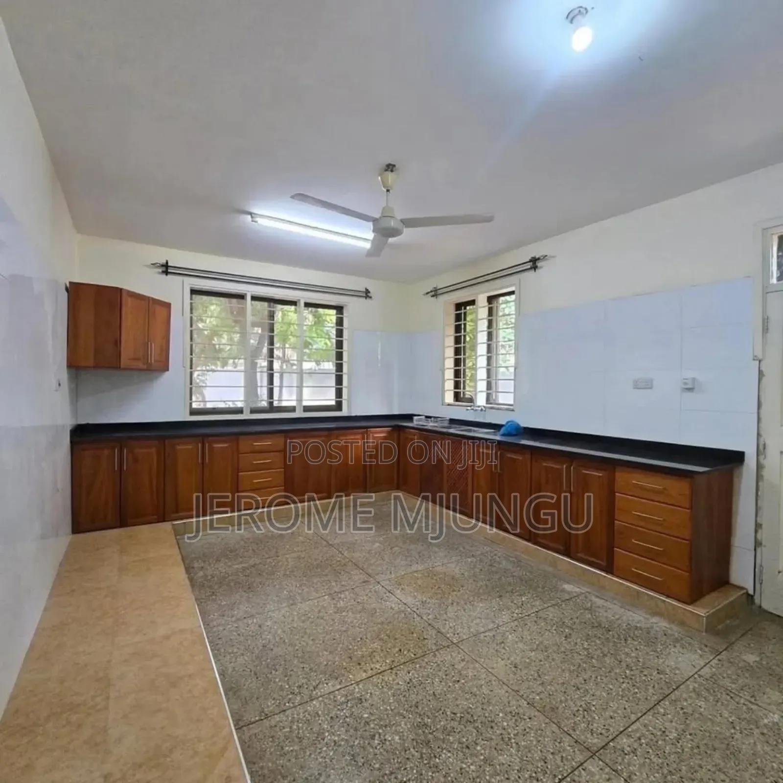 8bdrm House in Masaki for rent in Masaki