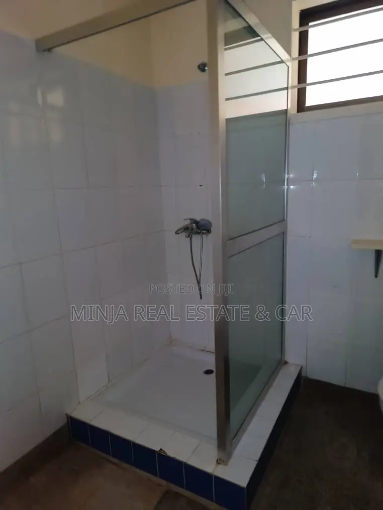 8bdrm House in Masaki for rent in Masaki