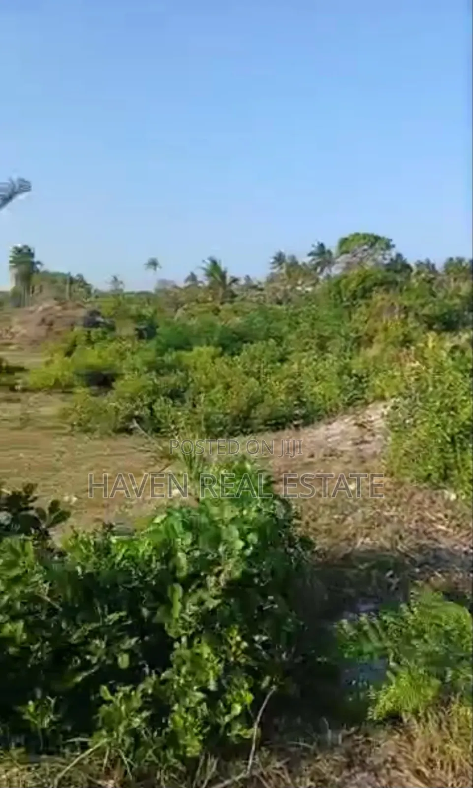 Beach Plot Ya Ekari 14 Inauzwa Mwinduro, Tanga in Tanga City