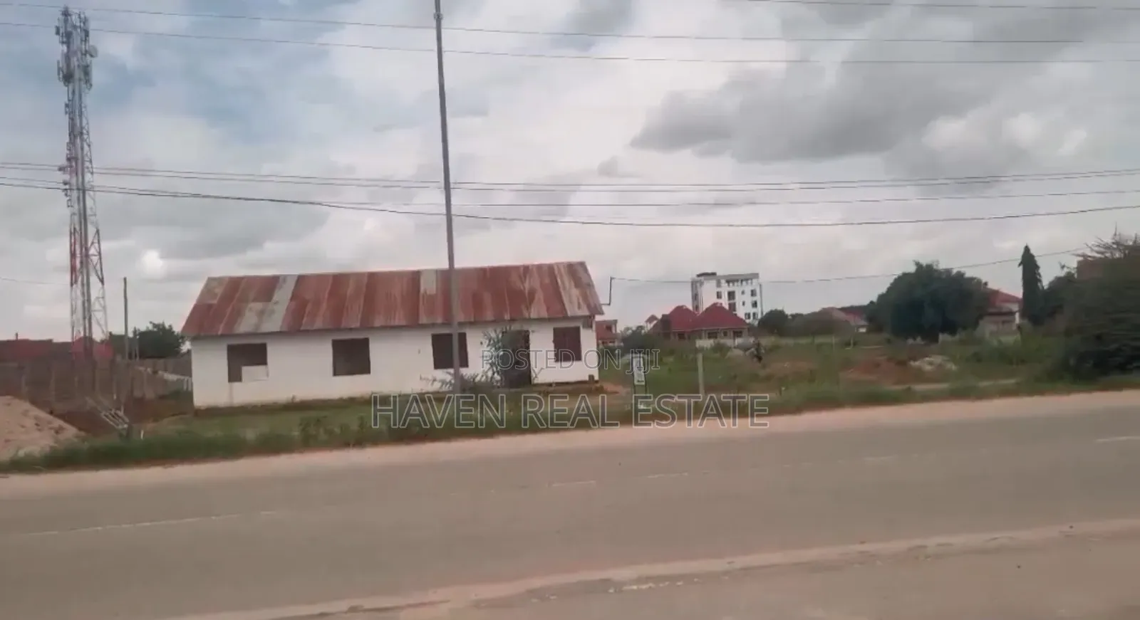 Commercial Plot Inauzwa Dodoma Mjini Kisasa in Dodoma Rural