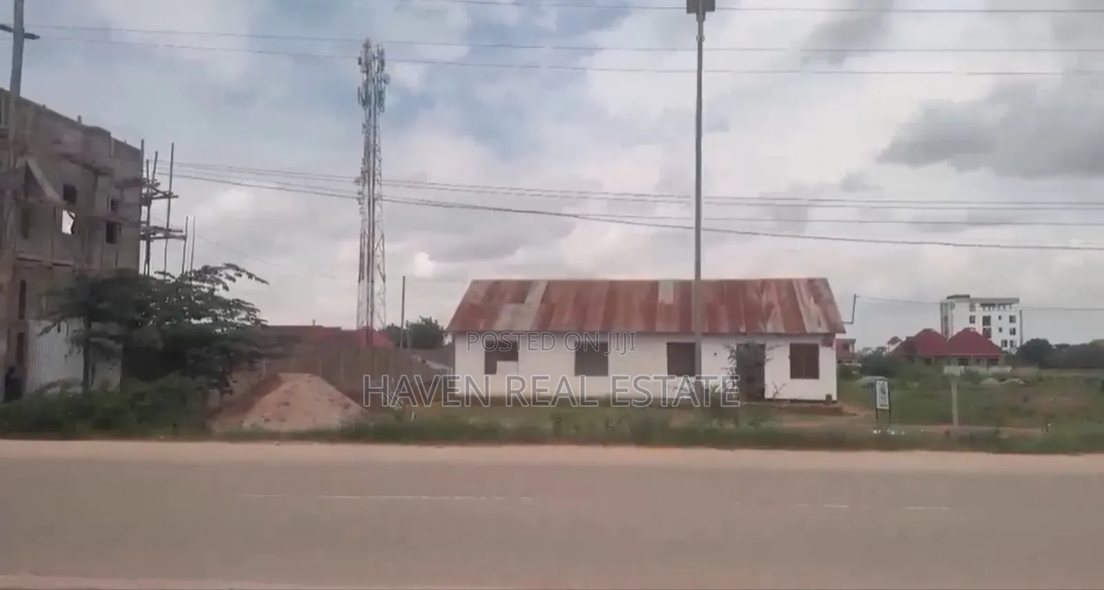 Commercial Plot Inauzwa Dodoma Mjini Kisasa in Dodoma Rural
