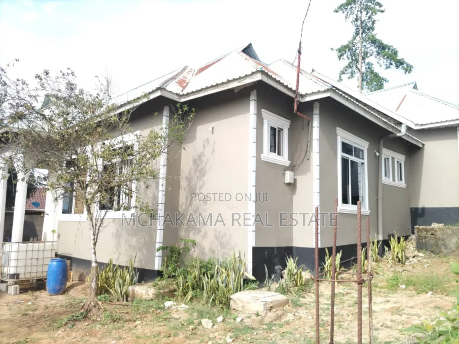 3bdrm House in Mchakama Real Estate, Mbezi for sale in Mbezi
