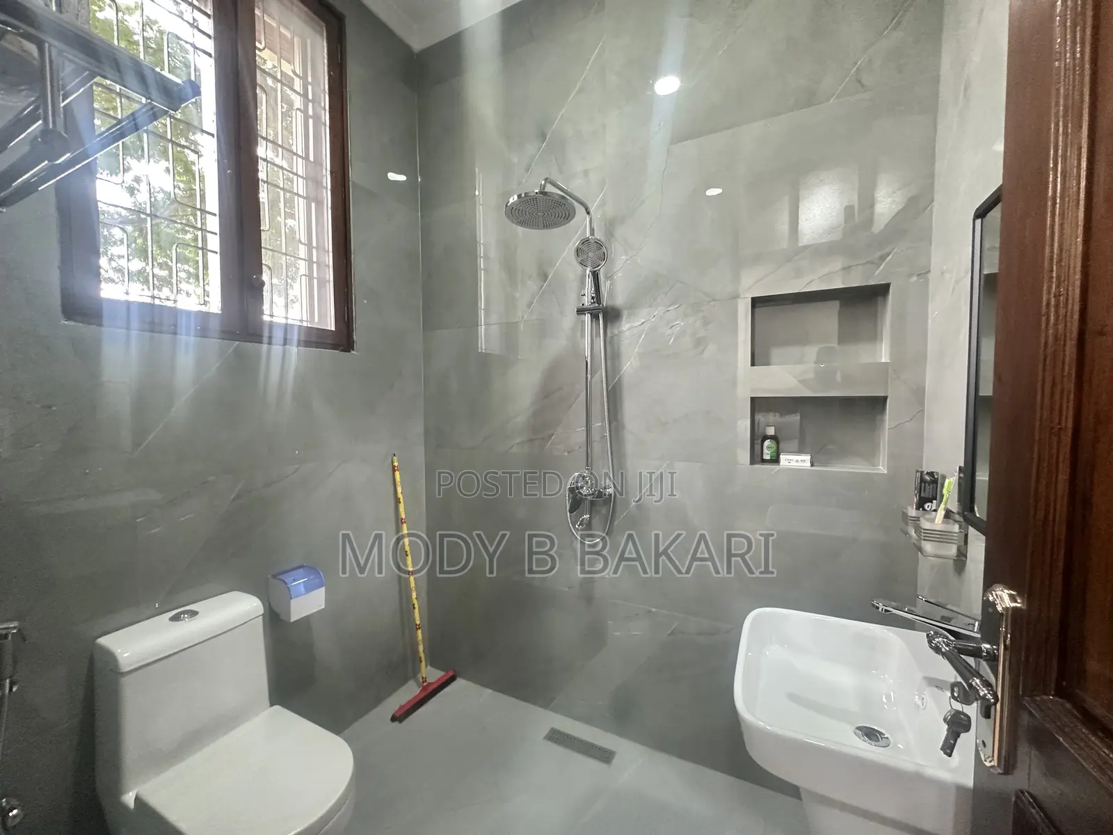 4bdrm Villa in Mikocheni for rent in Mikocheni