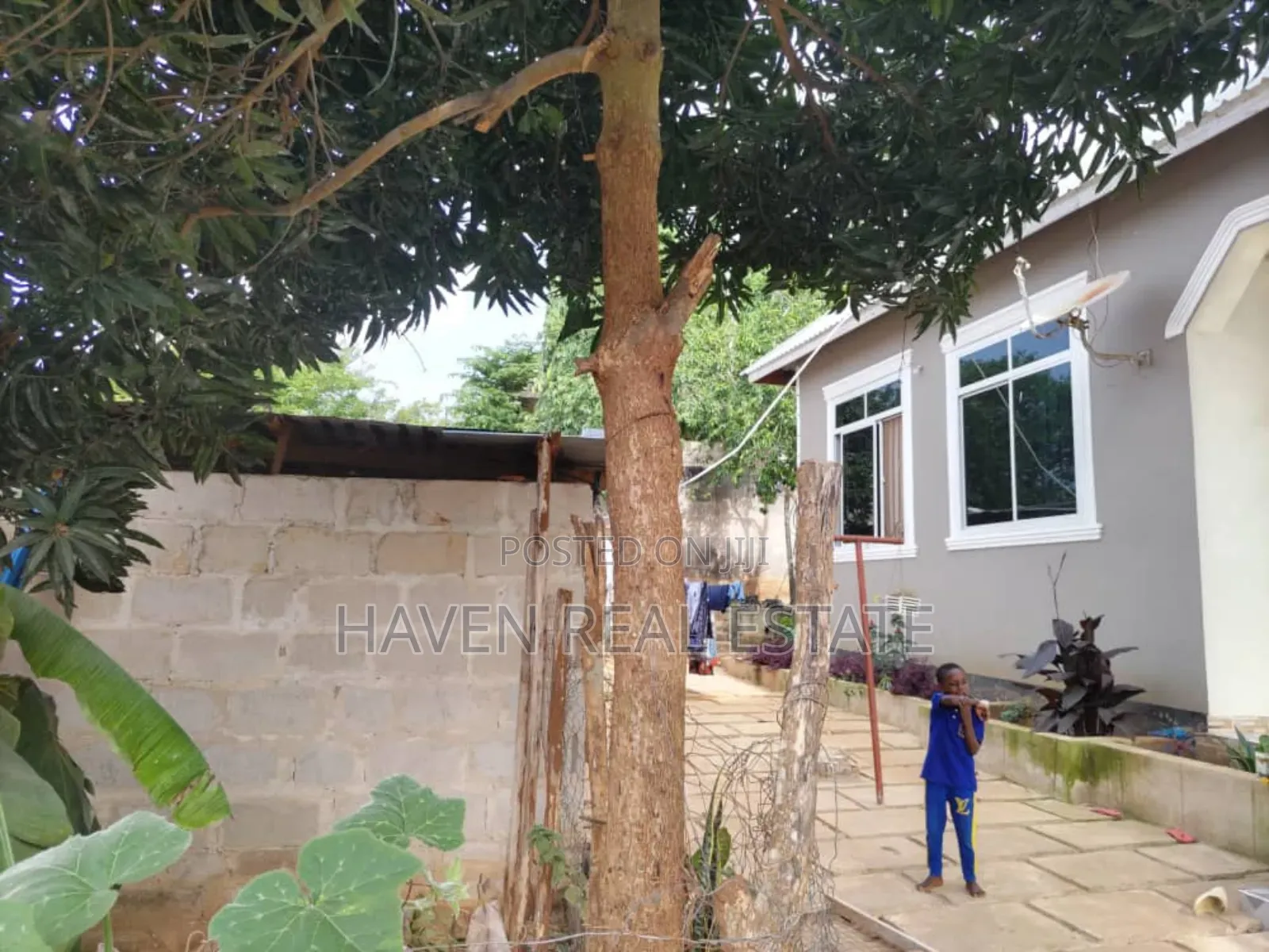 3bdrm House in Mbezi for sale in Mbezi