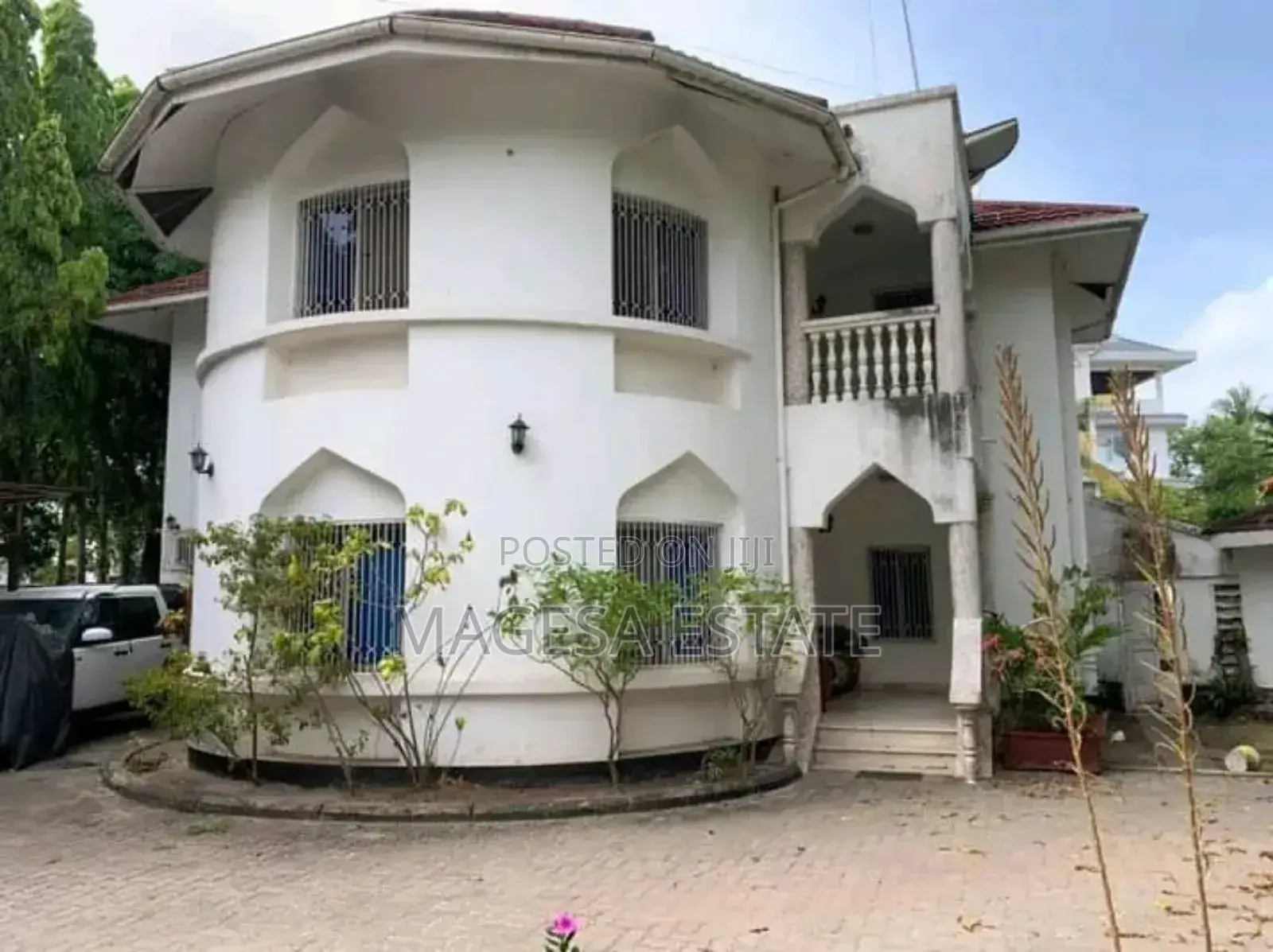 5bdrm House in Msasani for sale in Msasani