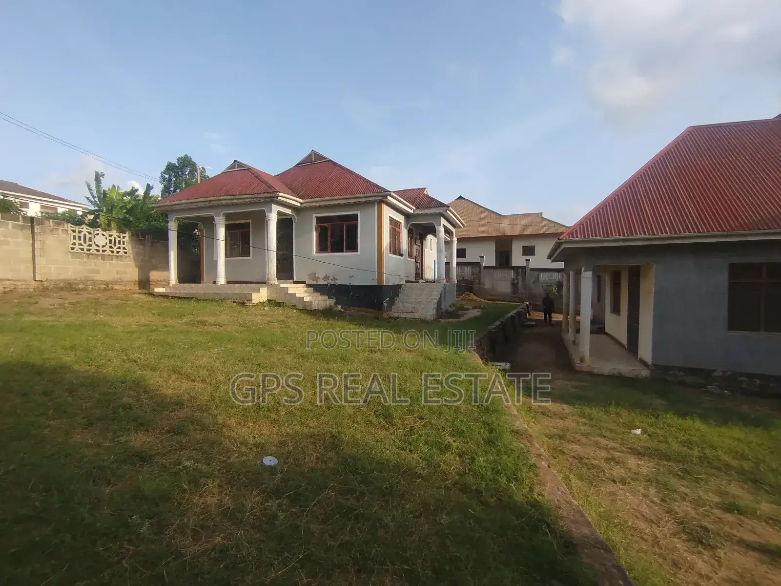 3bdrm House in Mbezi Makabe, Kinondoni for sale in Kinondoni