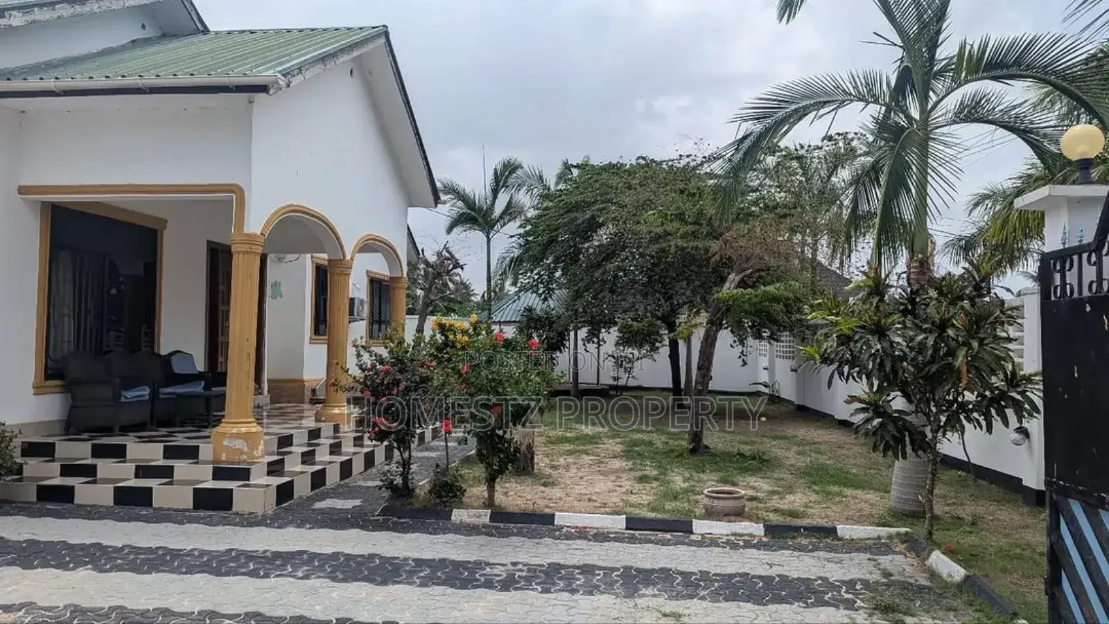 3bdrm House in Bunju B Mazingira, Kinondoni for sale in Kinondoni