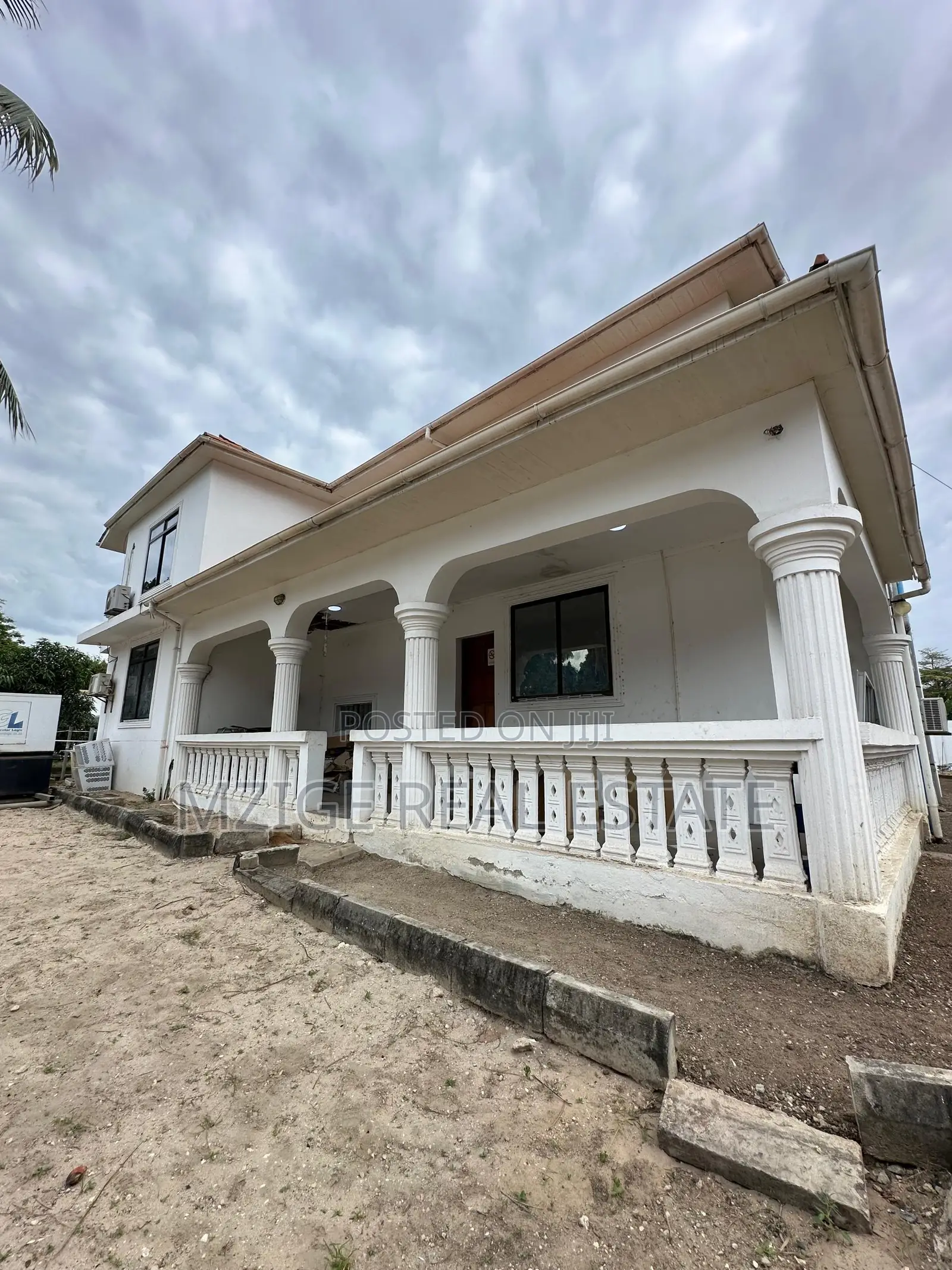 4bdrm Villa in House For Sale At for sale in Mbezi Beach
