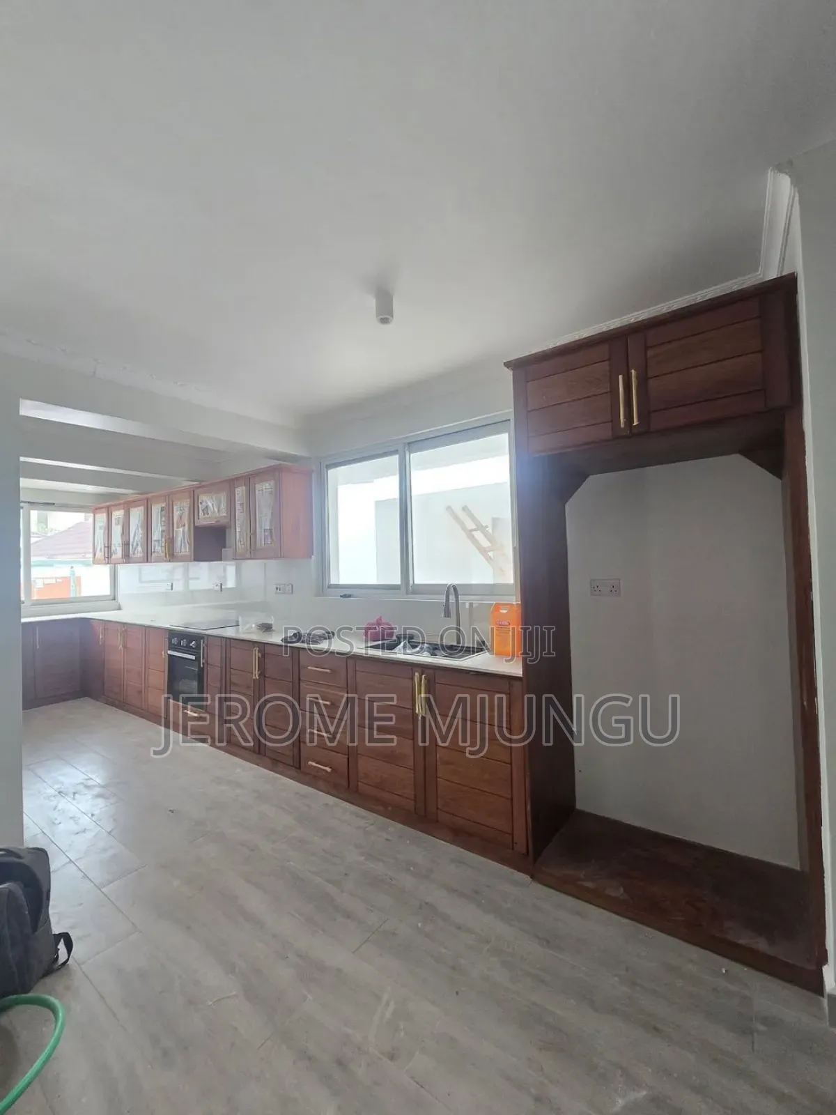 5bdrm House in Oyster Bay for rent in Oyster Bay