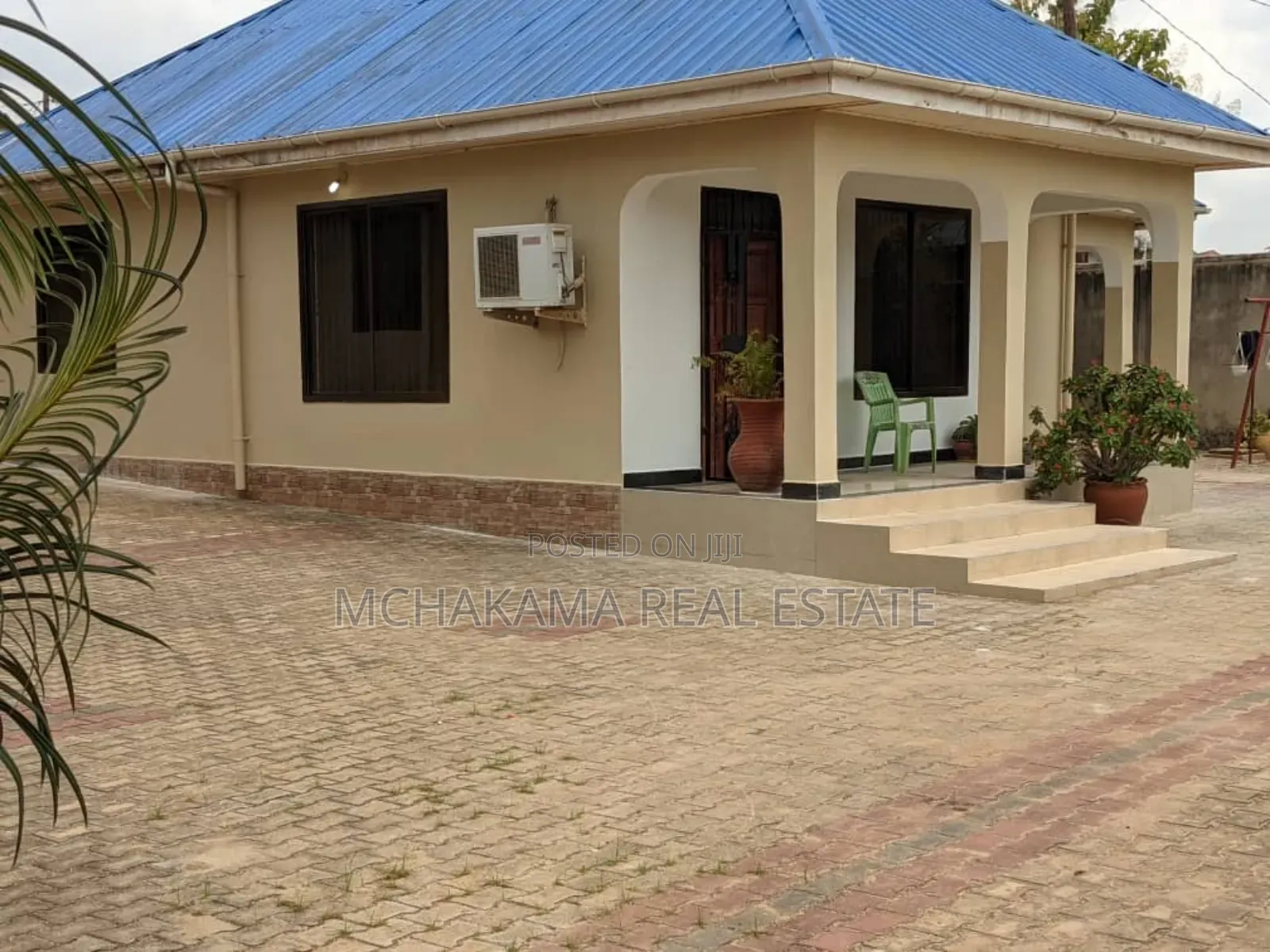 5bdrm House in Mchakama Real Estate, Mbezi Beach for sale in Mbezi Beach