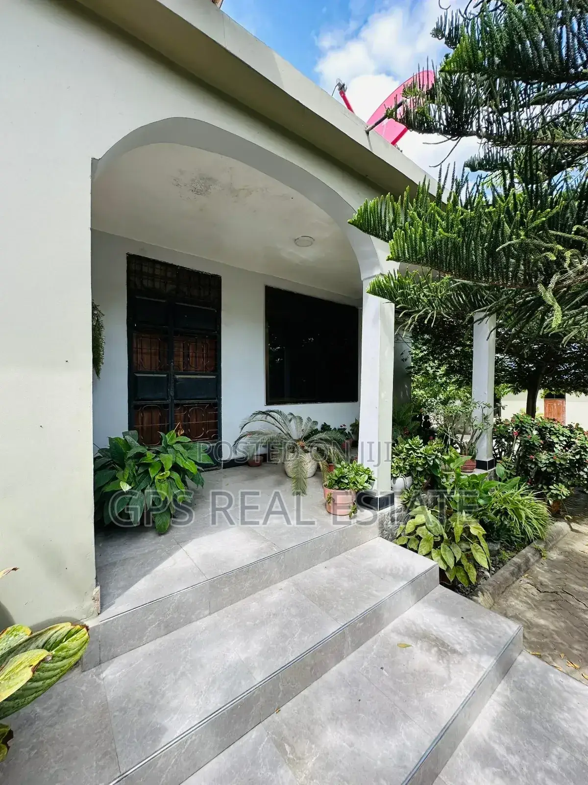 3bdrm House in Mbezi Makuti, Kinondoni for sale in Kinondoni