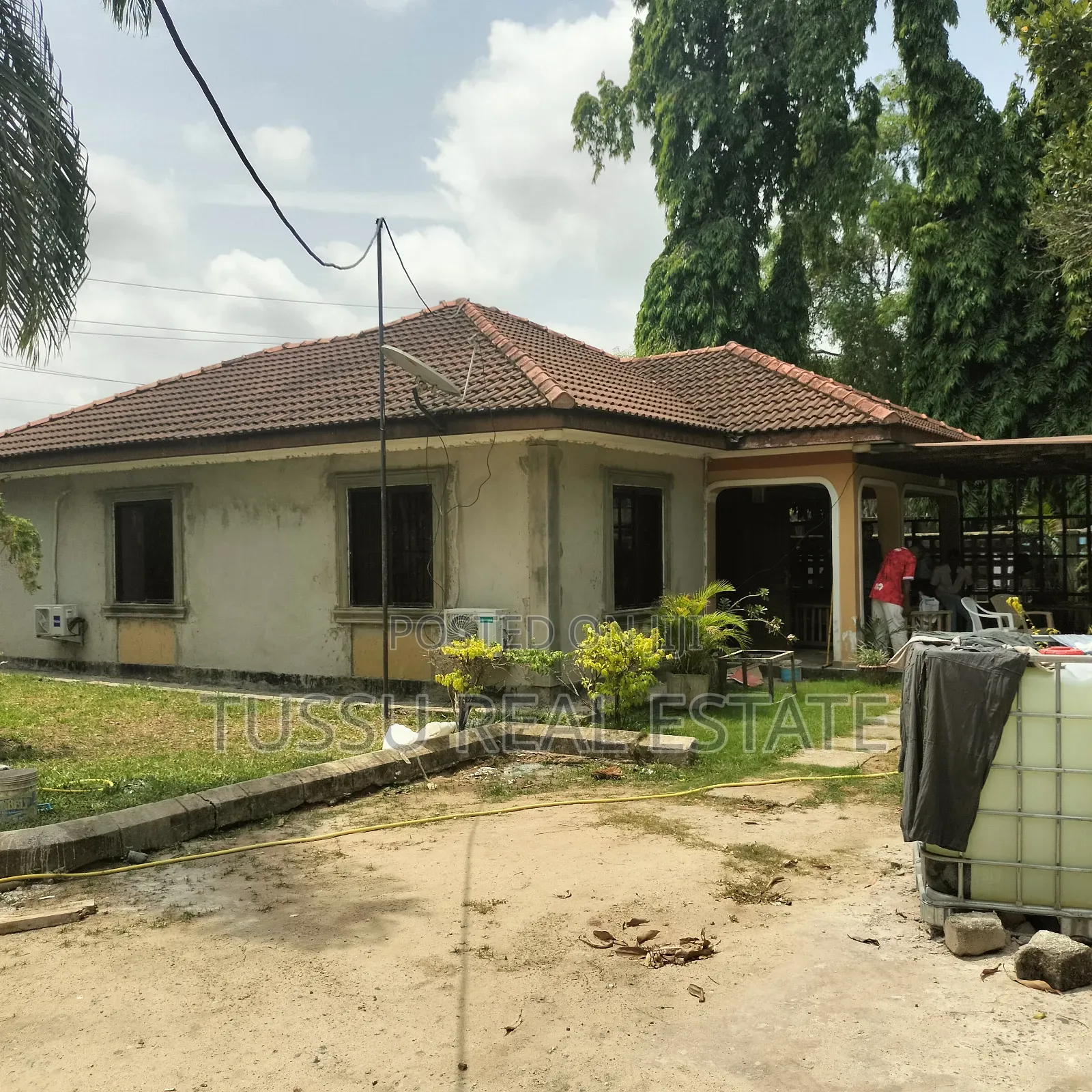 2bdrm House in Mikochen, Mikocheni for rent in Mikocheni