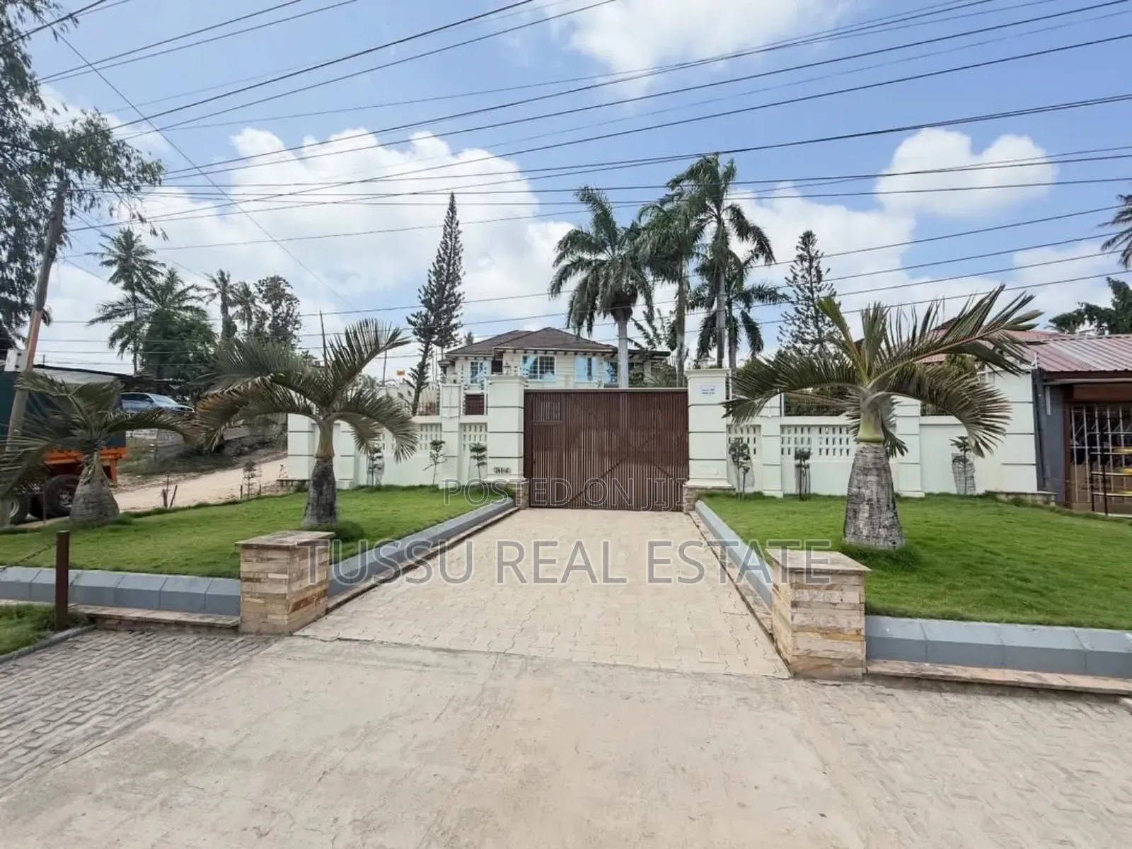 Furnished 3bdrm House in Mbezibeach for rent in Mbezi Beach