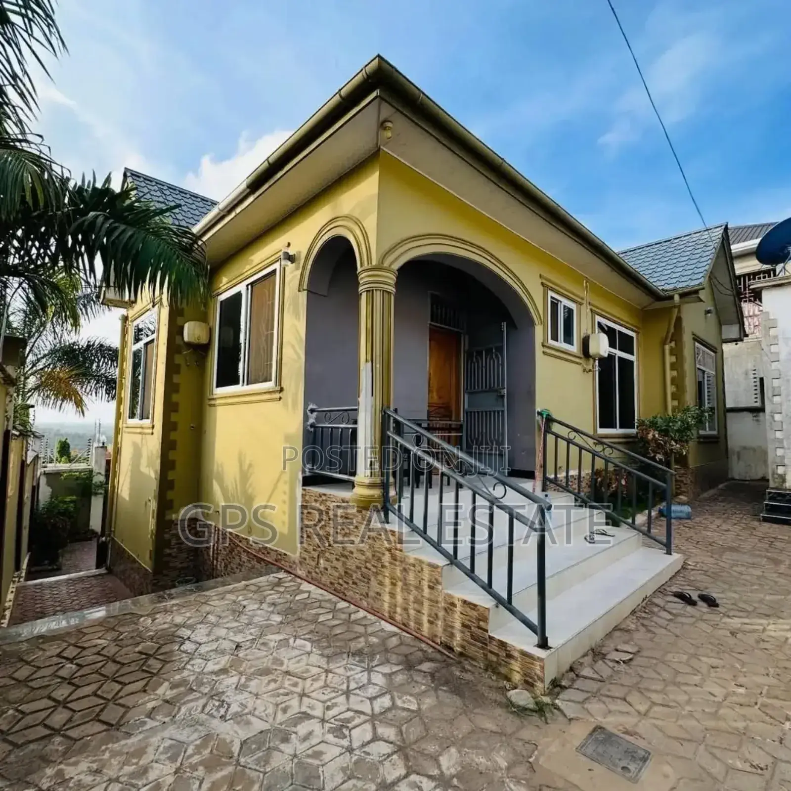 6bdrm House in Kinyerezi Kifuru, Ilala for sale in Ilala
