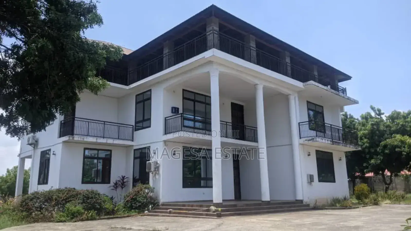 5bdrm House in Kigamboni Kibugumo for sale in Kigamboni