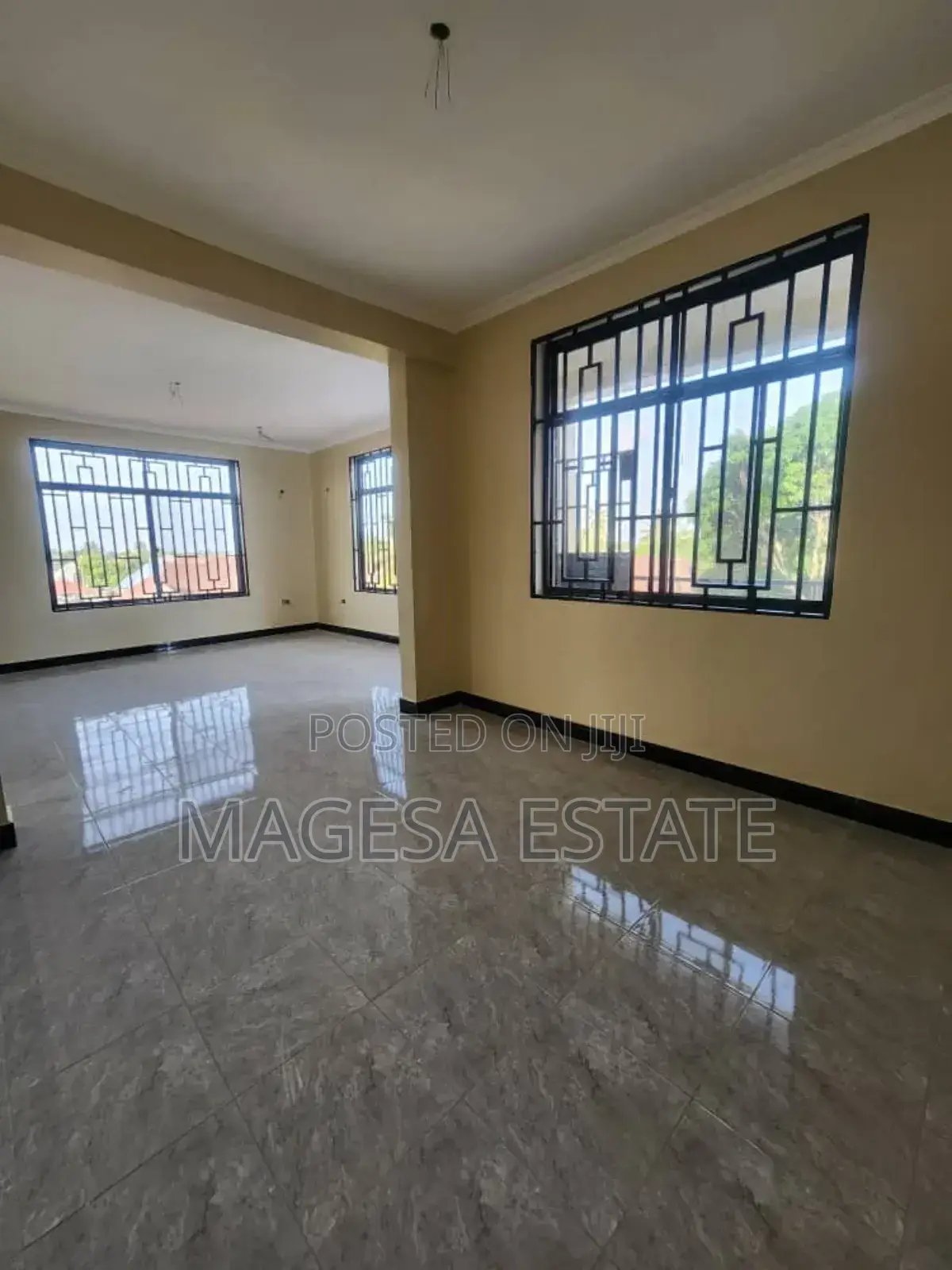 5bdrm House in Kigamboni Kibugumo for sale in Kigamboni