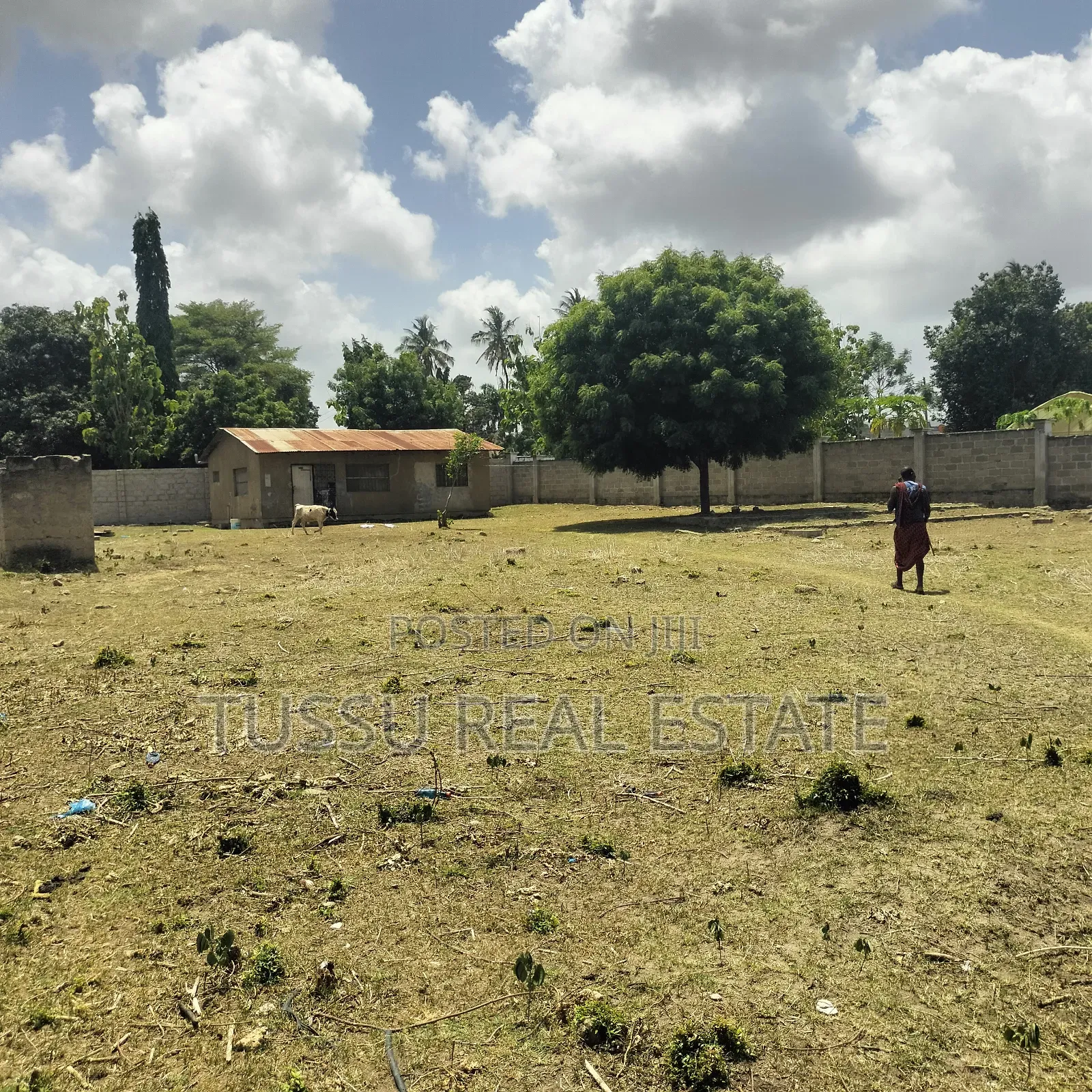 Plot for Sale Mbezibeach Africana in Mbezi Beach