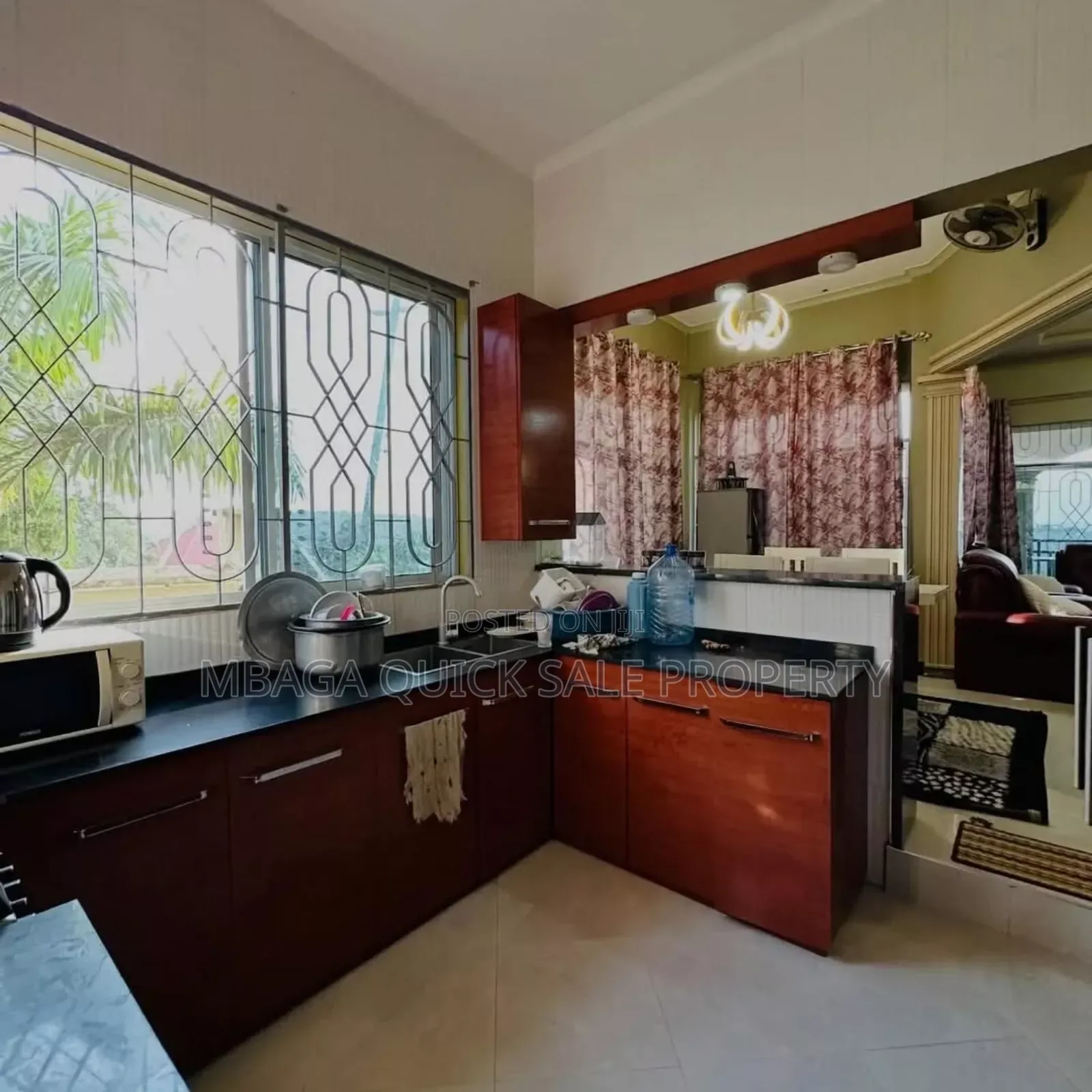 6bdrm House in Kinyerezi for sale in Kinyerezi