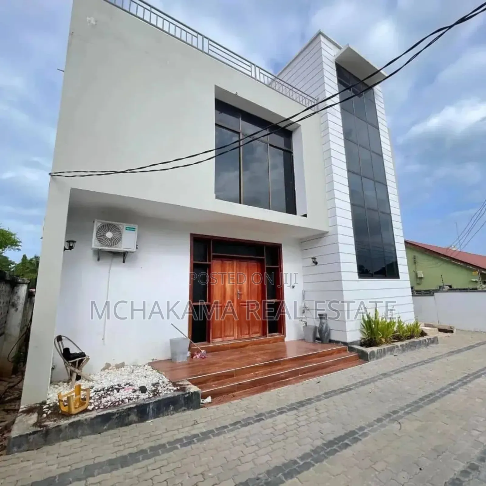 4bdrm Block of Flats in Mchakama Real Estate, Mbezi Beach for sale in Mbezi Beach
