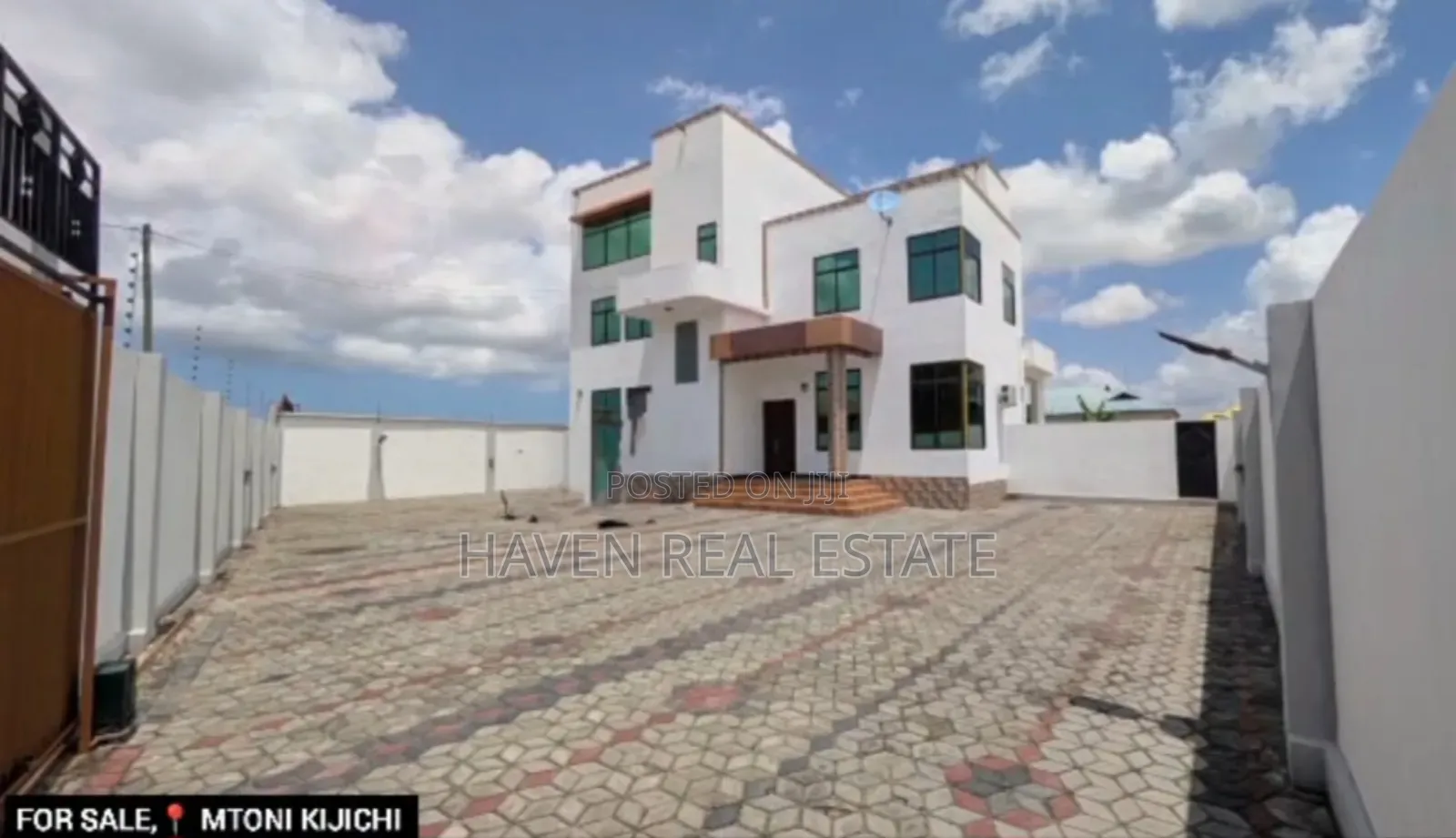 8bdrm House in Mbagala Kuu for sale in Mbagala Kuu