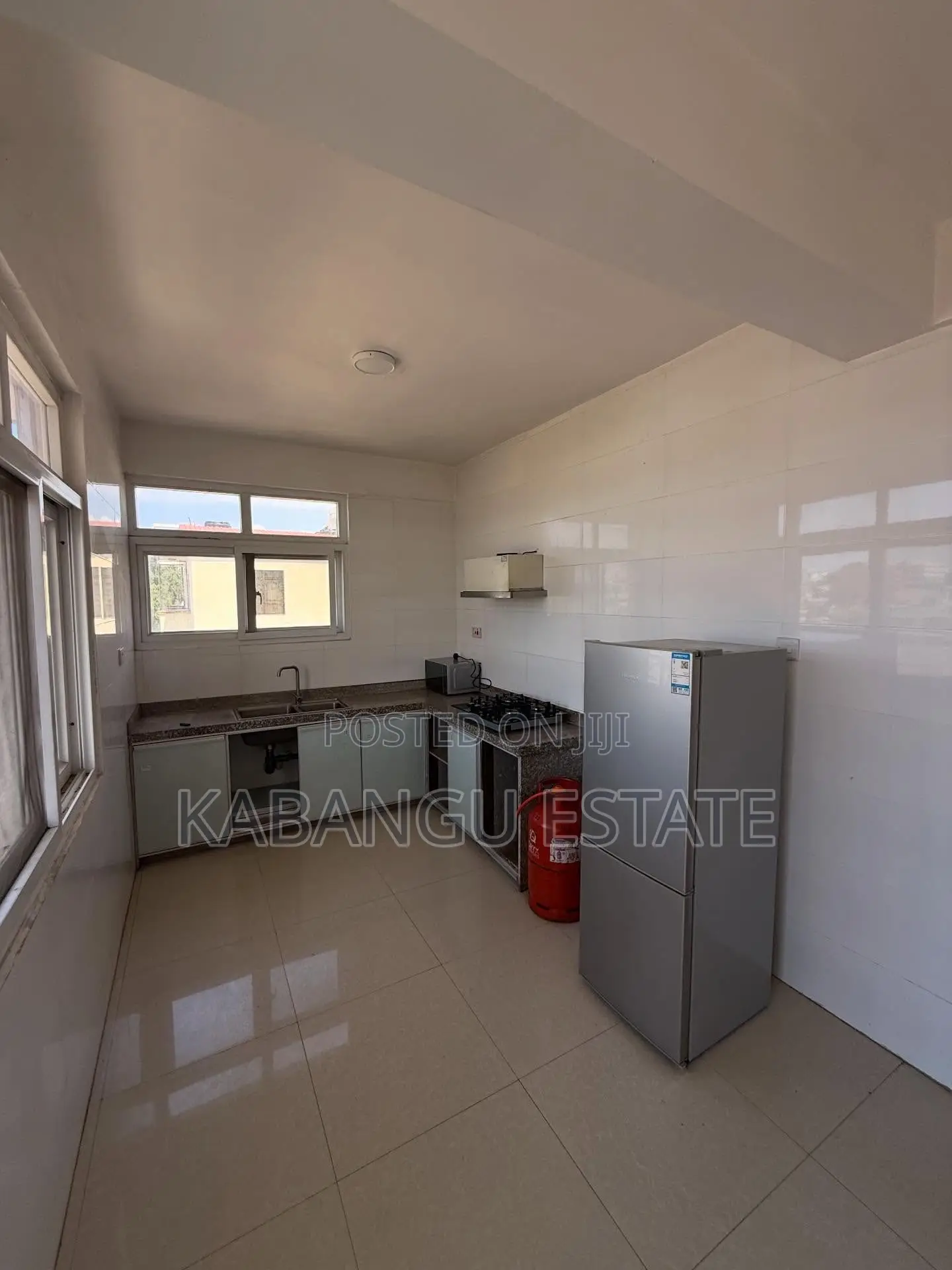 Furnished 3bdrm Apartment in Msasani for rent in Msasani