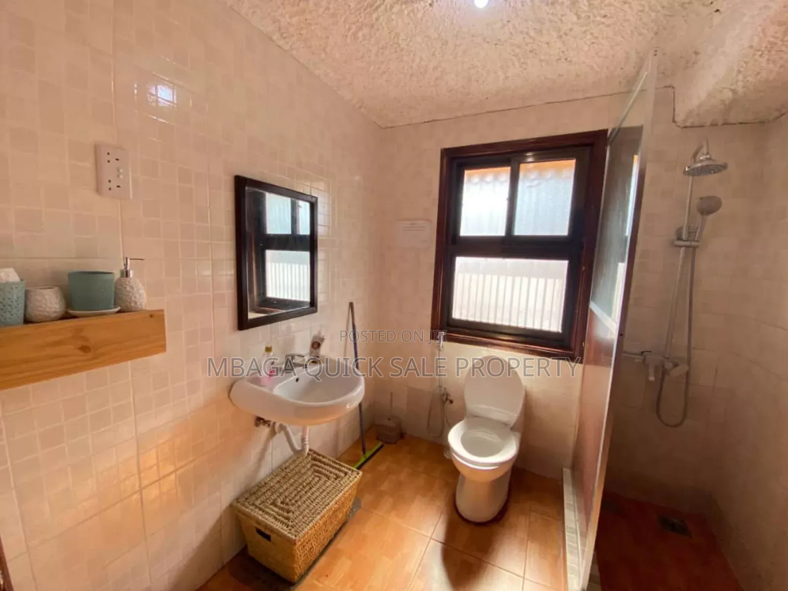 Furnished 4bdrm House in Kinondoni for rent in Kinondoni