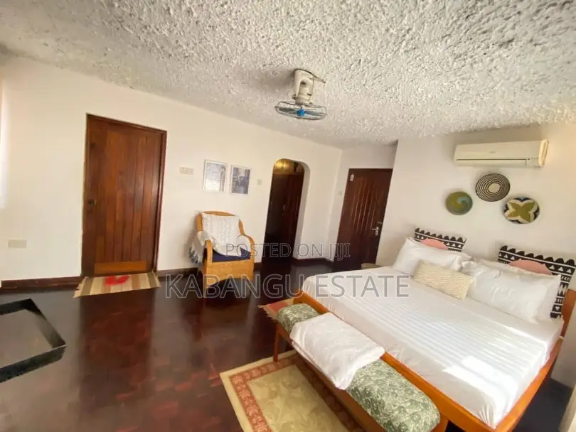 Furnished 4bdrm House in Ada Estate for rent in Ada Estate