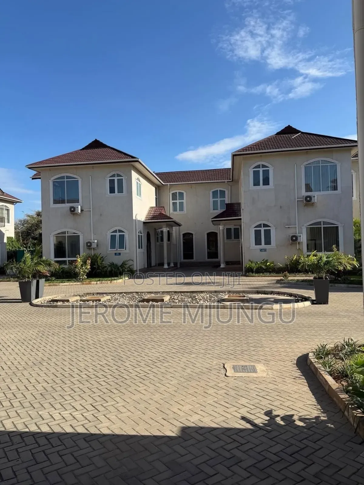 4bdrm Villa in Oyster Bay for rent in Oyster Bay