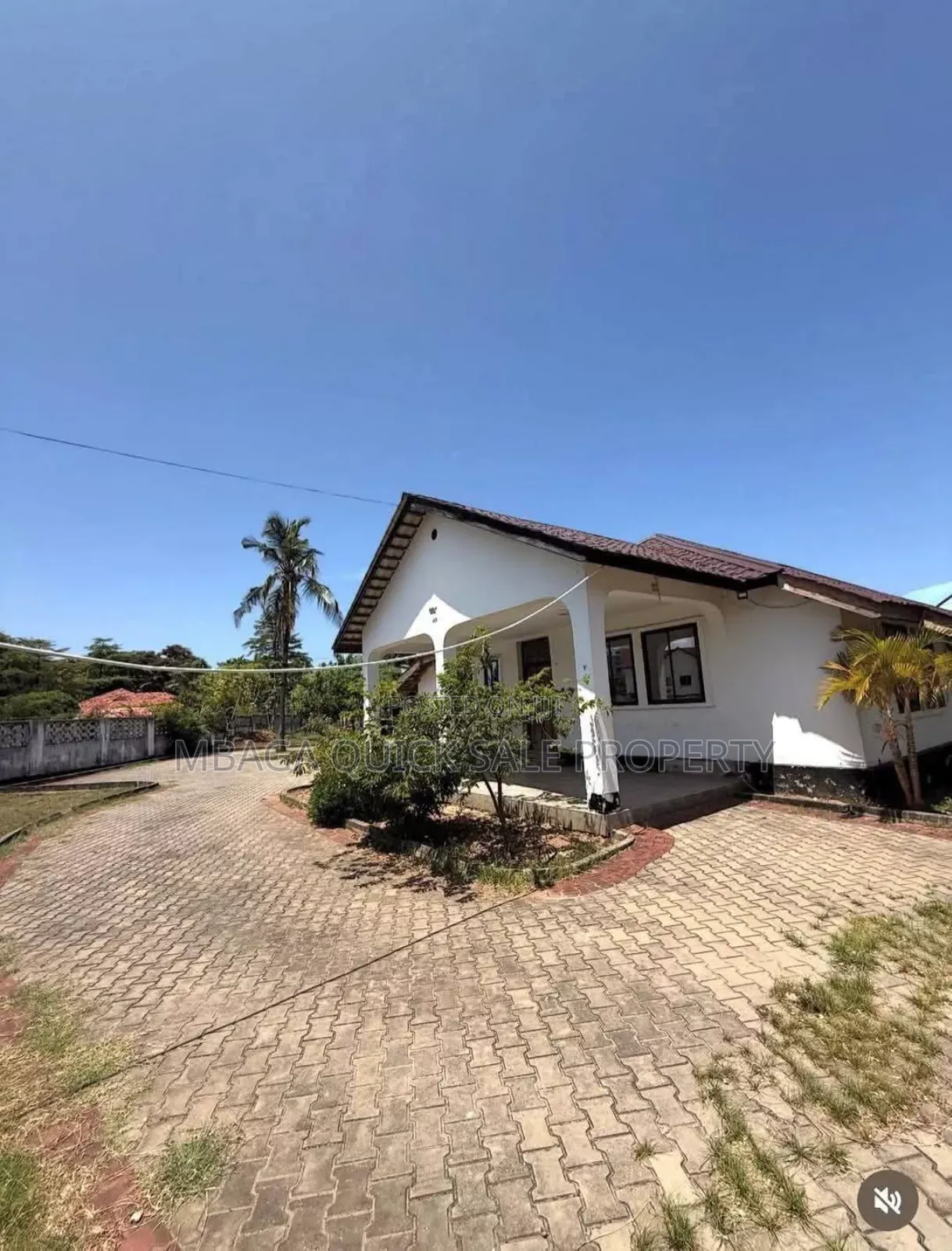 5bdrm House in Oyster Bay for rent in Oyster Bay