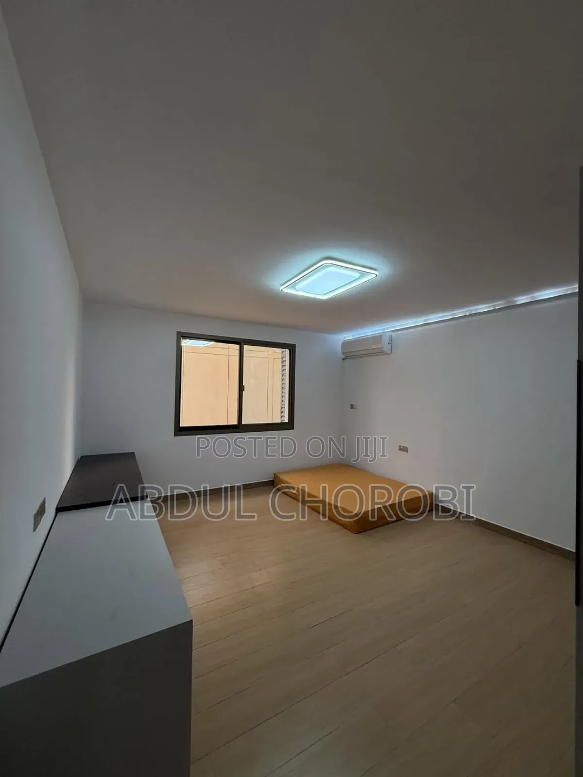 Furnished 3bdrm Apartment in Oyster Bay for sale in Oyster Bay