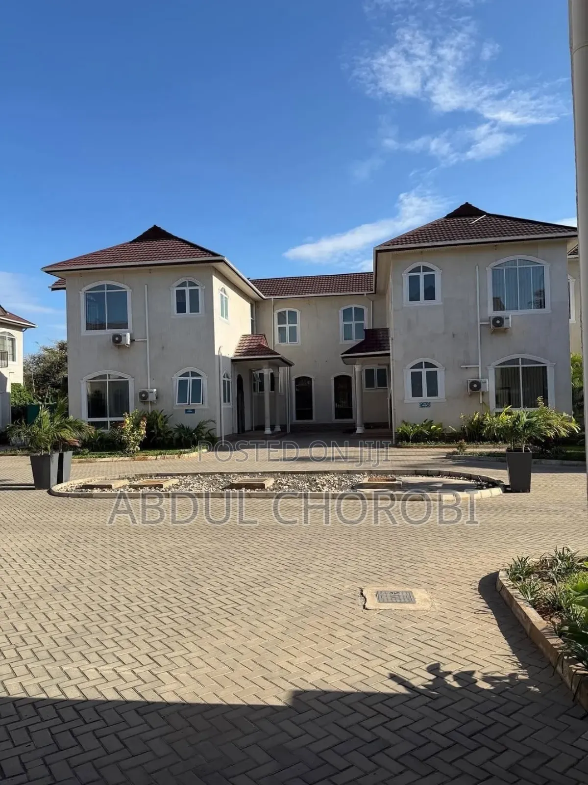 4bdrm Villa in Oyster Bay for rent in Oyster Bay