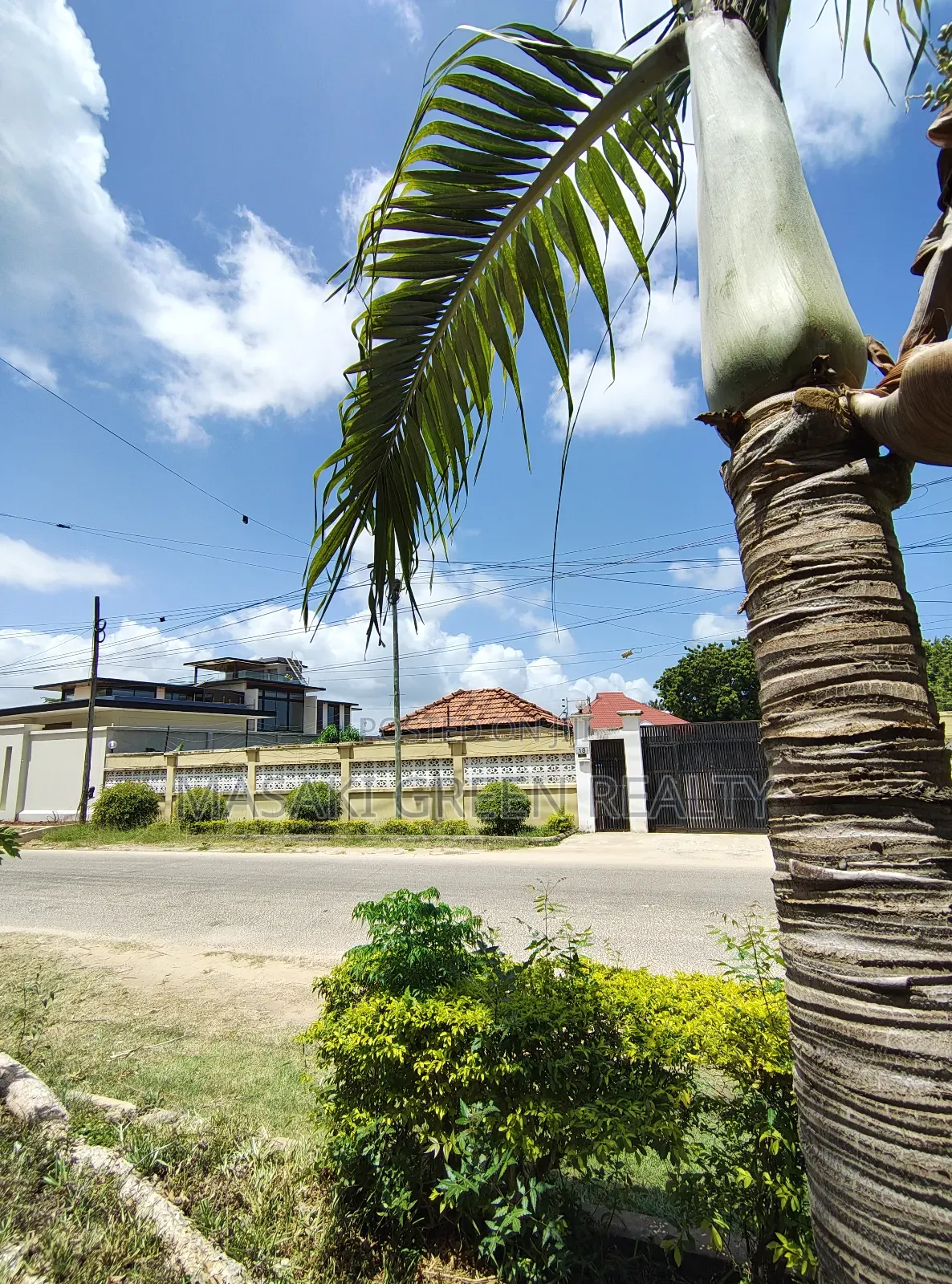 Plot for Sale in Oyster Bay