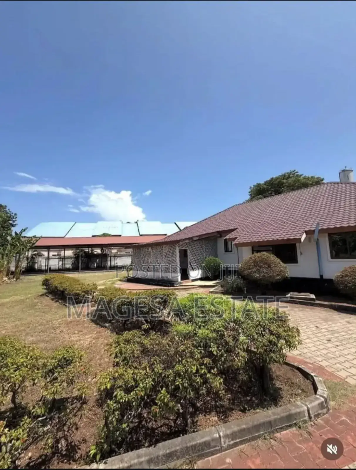 5bdrm Apartment in Oysterbay for rent in Oyster Bay