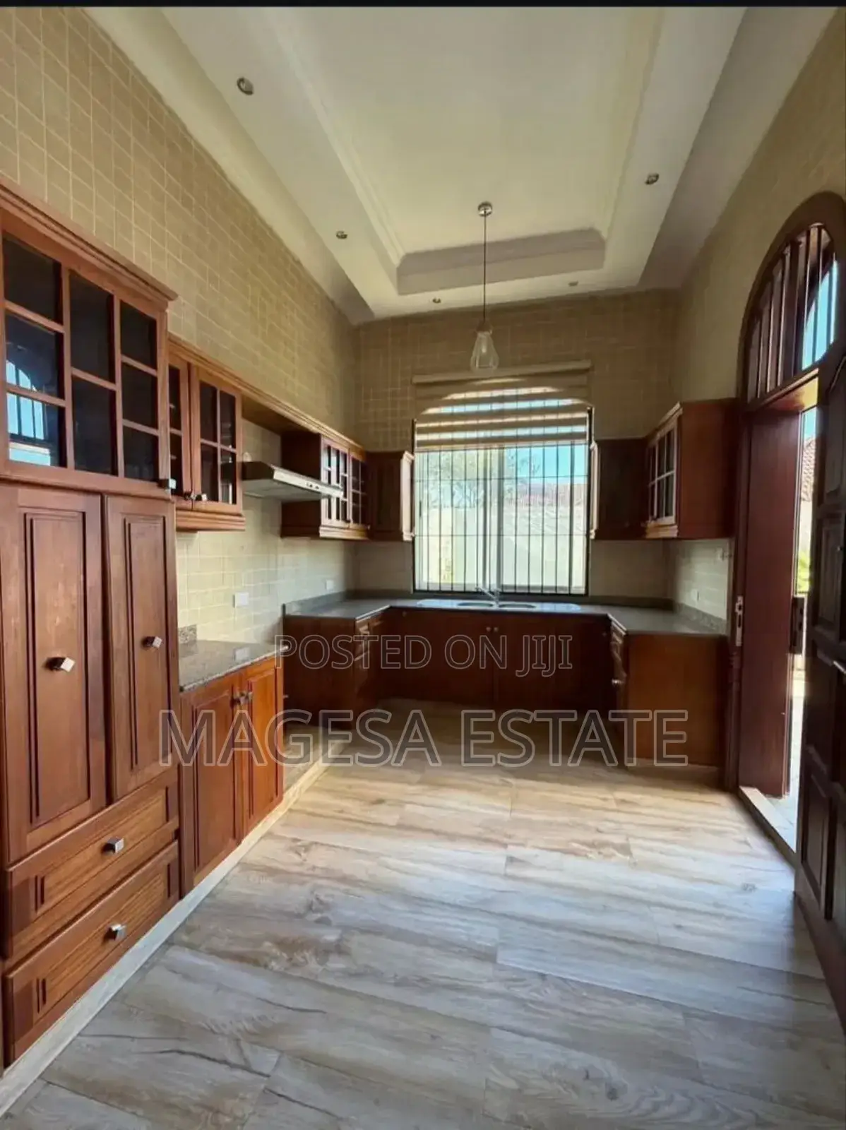 Furnished 4bdrm Apartment in Oysterbay for rent in Oyster Bay
