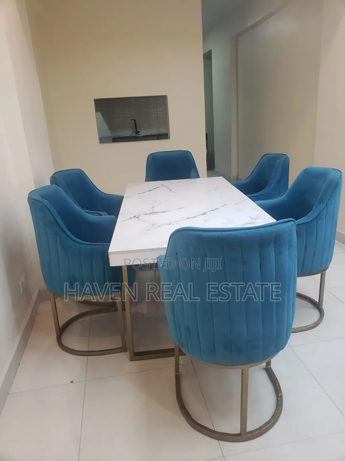 3bdrm Apartment in Upanga East for sale in Upanga East