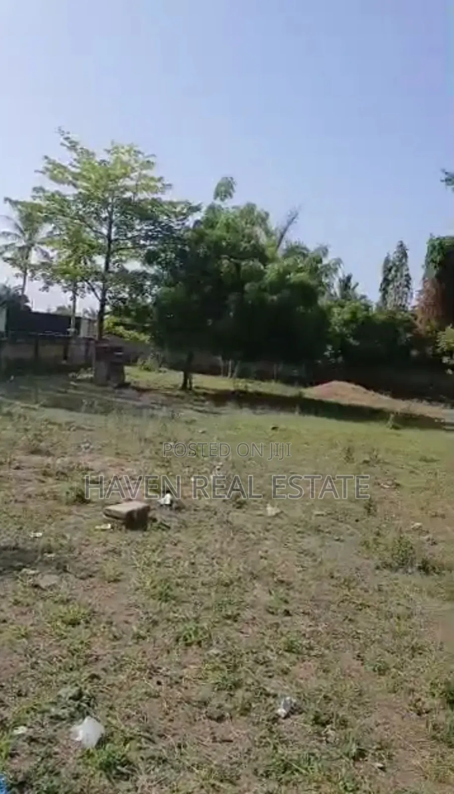 Kiwanja Kinauzwa Mbweni Ubungo in Mbweni