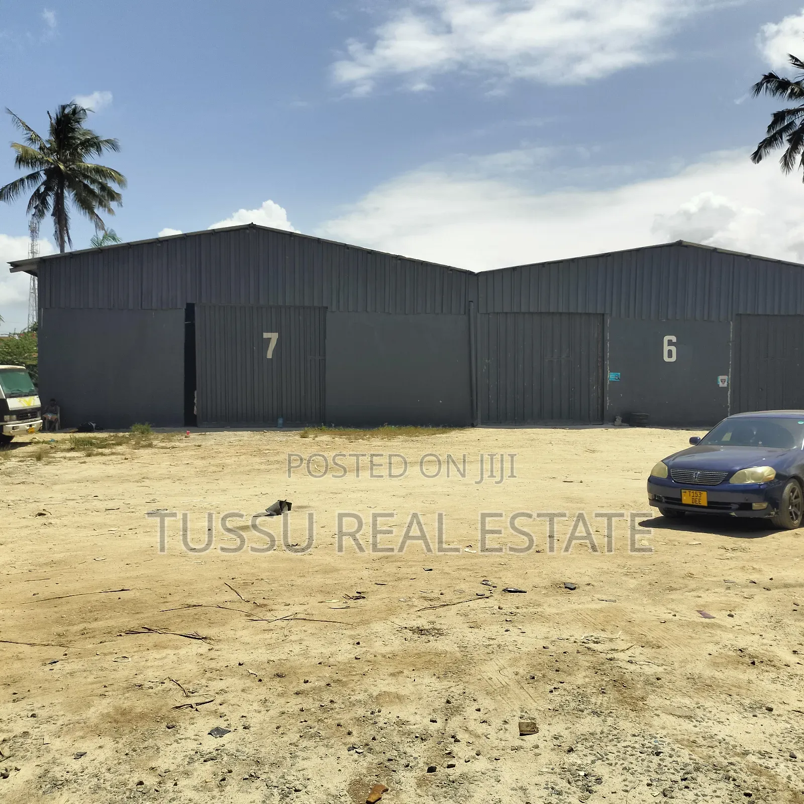 Ware House for Rent Kawe Beach in Kawe