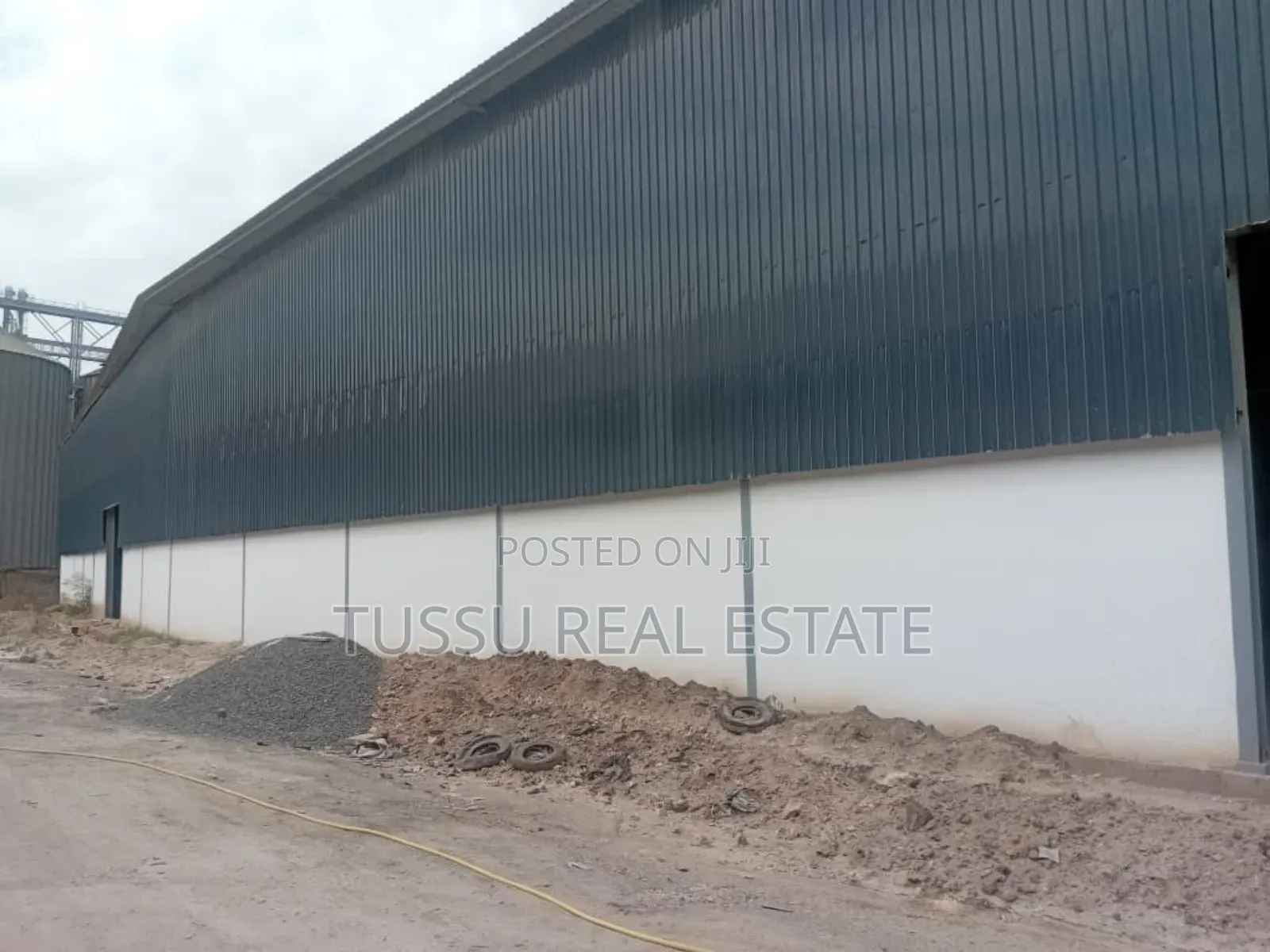 Ware for Rent in Mikochen Industry Area in Mikocheni