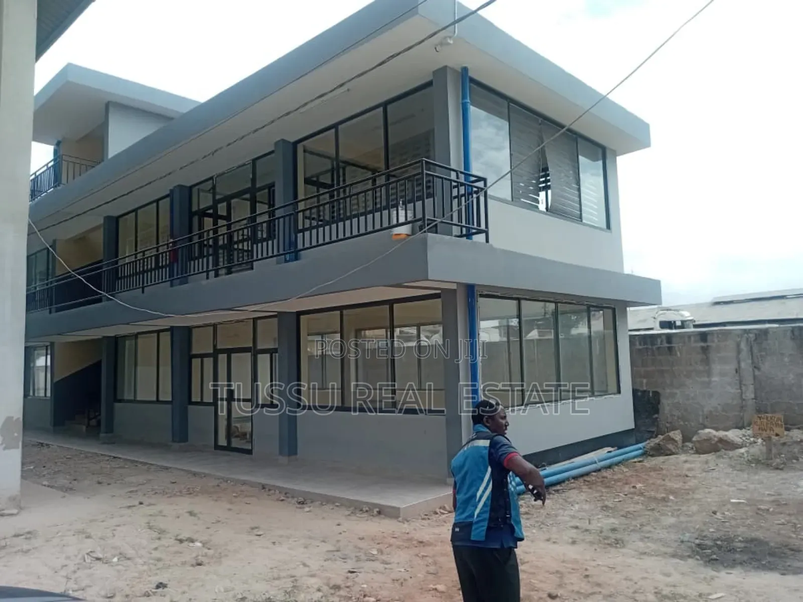 Ware for Rent in Mikochen Industry Area in Mikocheni