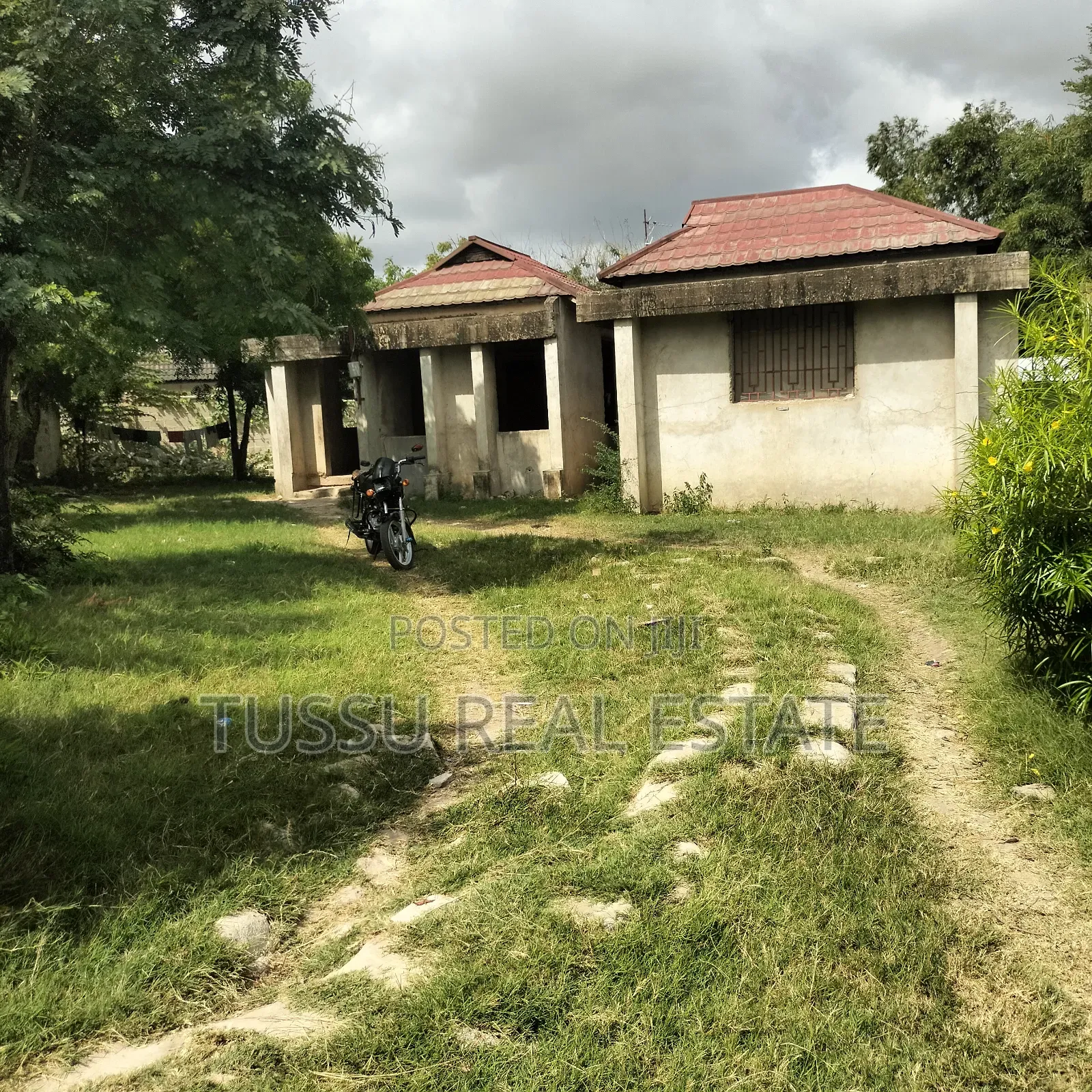 Plot/House for Sale in Mbezibeach Rainbow in Mikocheni