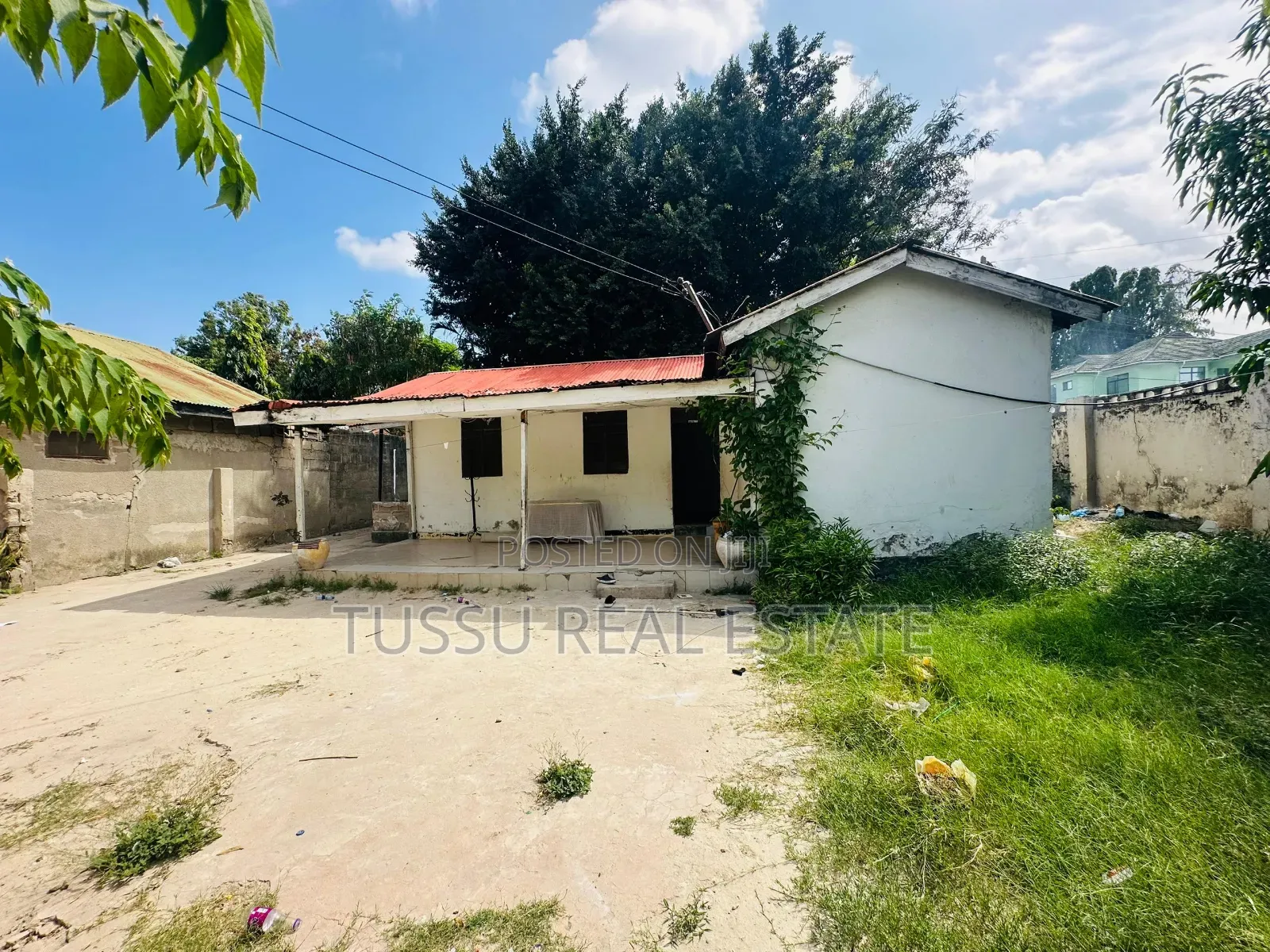 Plot for Sale Mbezibeach Jogoo (185m) in Mbezi Beach