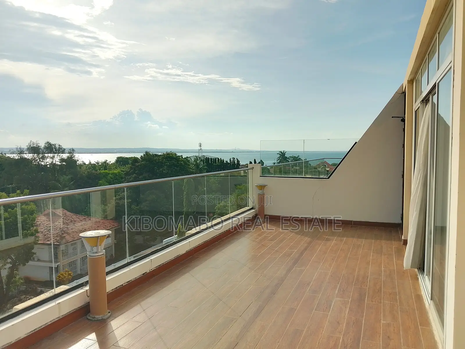 Furnished 1bdrm Penthouse in Masaki for rent in Masaki