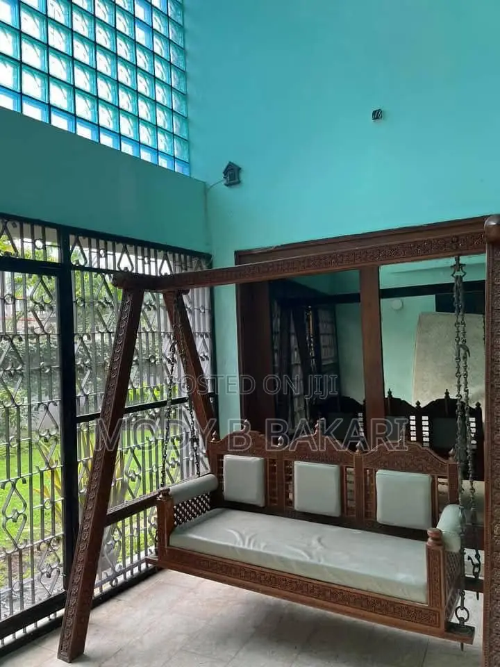 Furnished 10bdrm House in Upanga East for rent in Upanga East