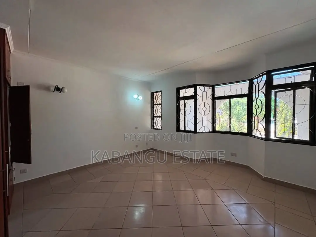 3bdrm Villa in Masaki for rent in Masaki