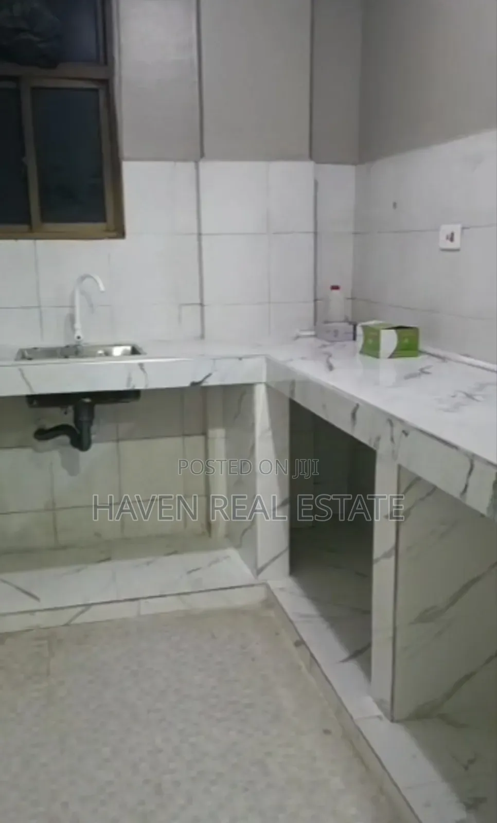 3bdrm Apartment in Kariakoo for sale in Kariakoo