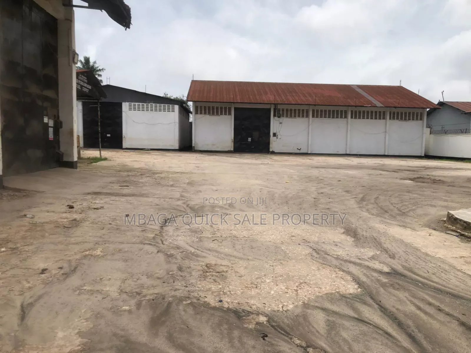Godown and Yard for Rent at Chang'ombe Mbozi Road in Chang'ombe